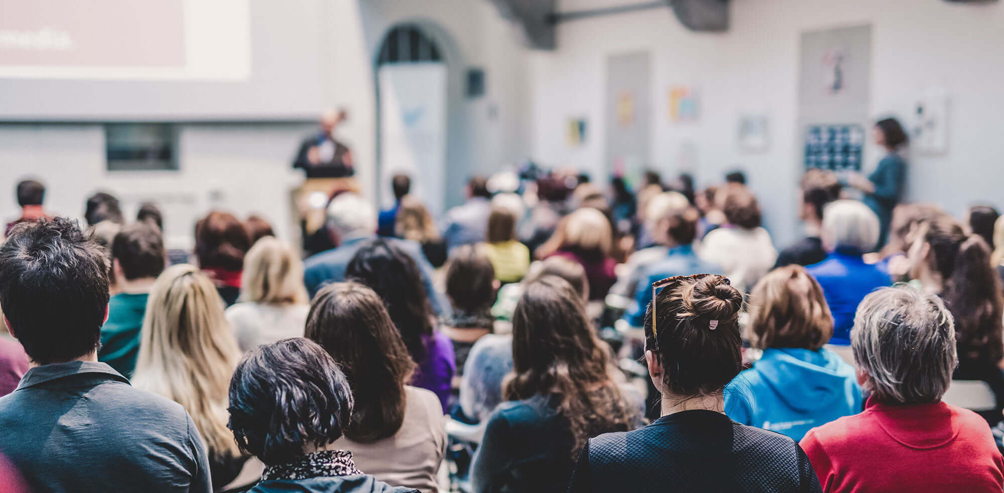 Unterwegs auf Konferenzen und Veranstaltungen: Top-Reiseziele für Geschäftsveranstaltungen